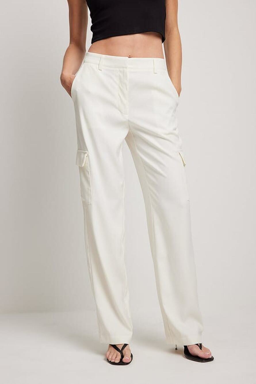 NA-KD Women Mid Waist Cargo Pocket Pants Ivory Size 34 A003091